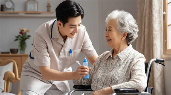 北京住家保姆服务：照顾老人费用及工作内容(图1)